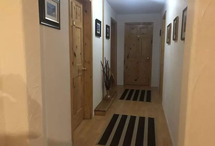 Hotelli Beaver Guestranch