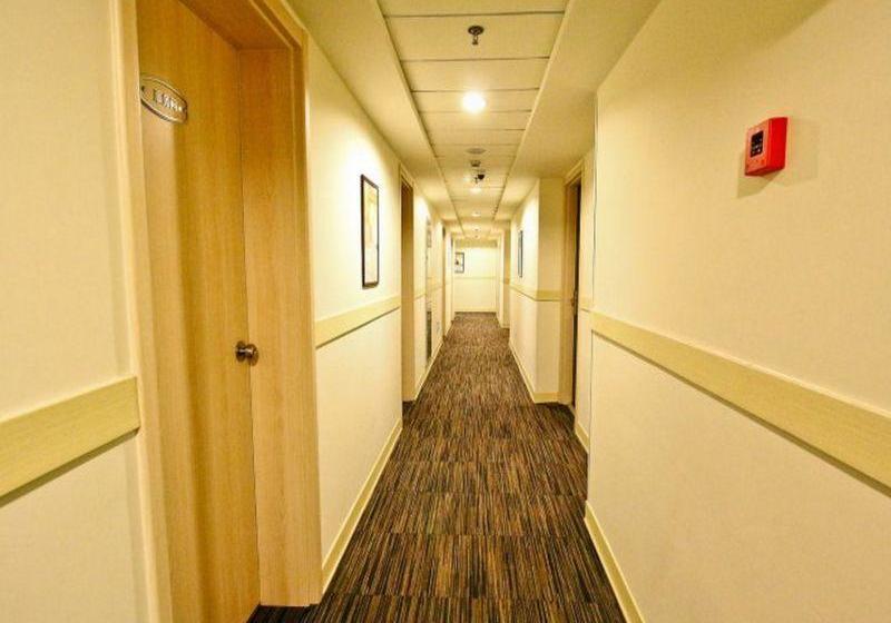 호텔 Jin Jiang Inn Xian Jade Auspicious Door Station Qingyang Shop Building