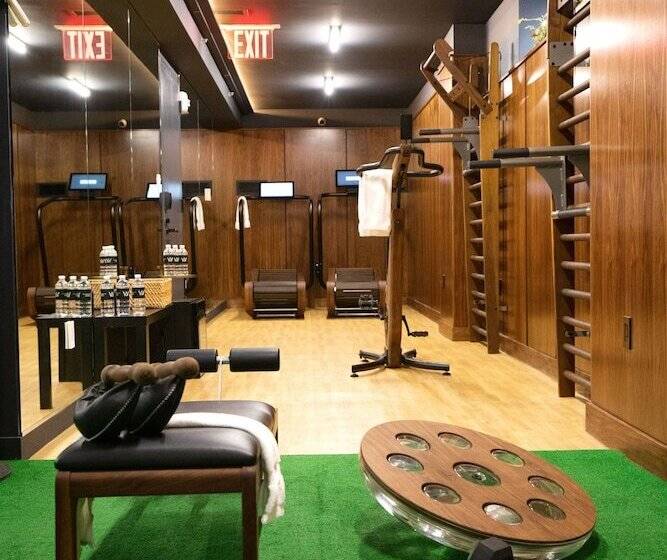 Walker Hotel Tribeca