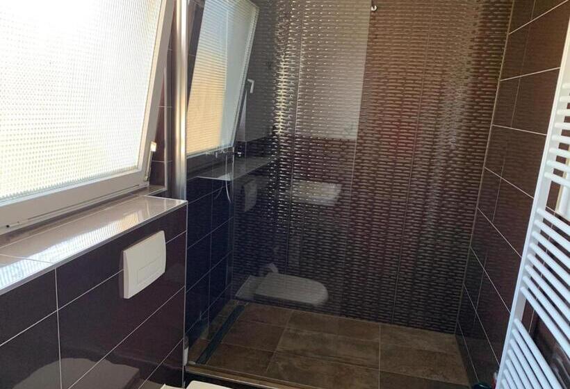 ユースホステル Nürtingen Zimmer