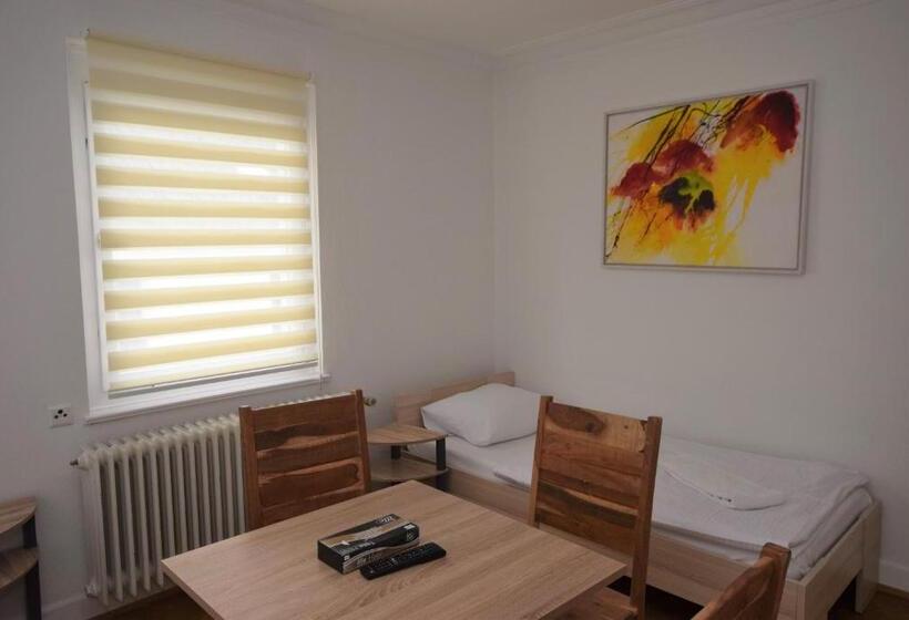 ユースホステル Nürtingen Zimmer