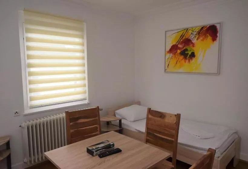 ユースホステル Nürtingen Zimmer
