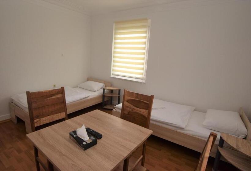 ユースホステル Nürtingen Zimmer