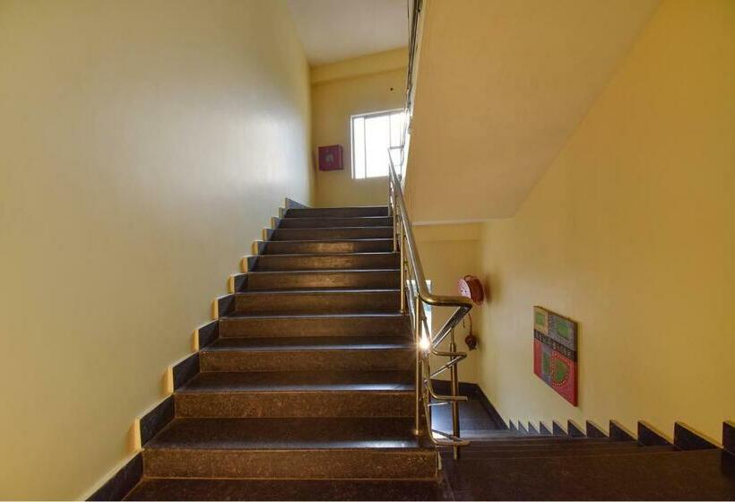 Fabhotel Red Rose   Nr Iit Guwahati