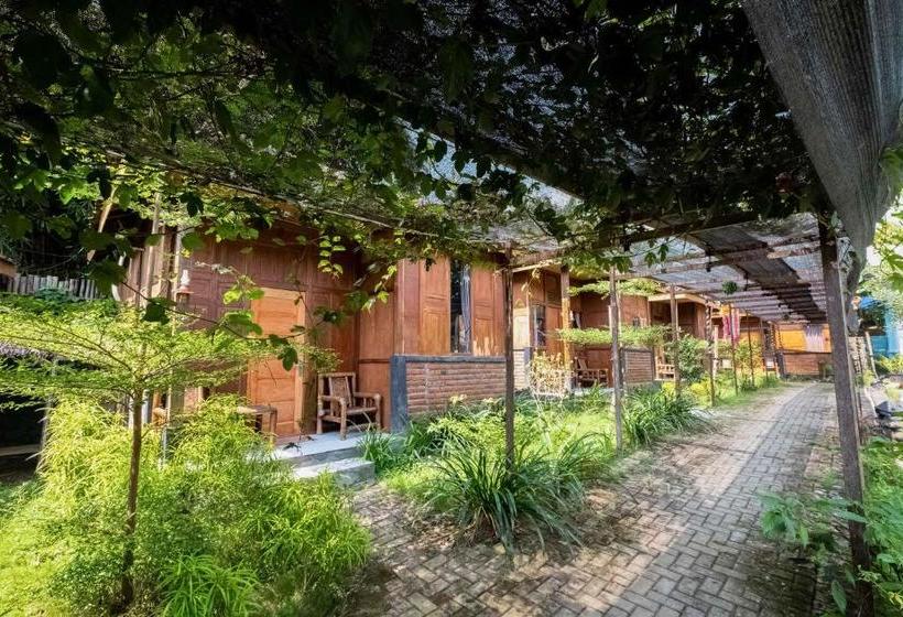 Отель Oyo 3562 Pondok Inspirasi Minggir