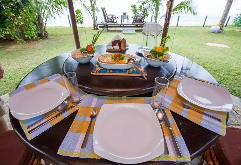 Hotelli The Max Wadiya