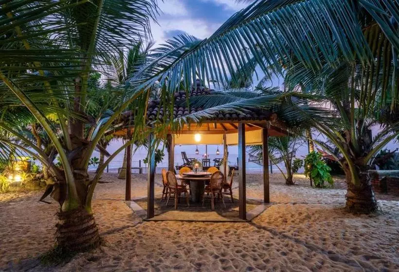 Hotelli The Max Wadiya