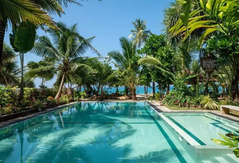 Hotelli The Max Wadiya