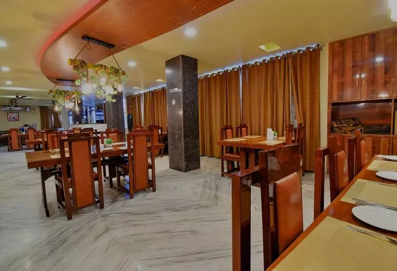 Fabhotel Red Rose   Nr Iit Guwahati