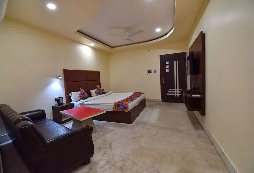 Fabhotel Red Rose   Nr Iit Guwahati