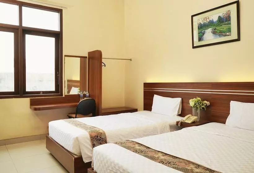 ベッドアンドブレックファースト Gapura Residence Airport Semarang By Sinergi