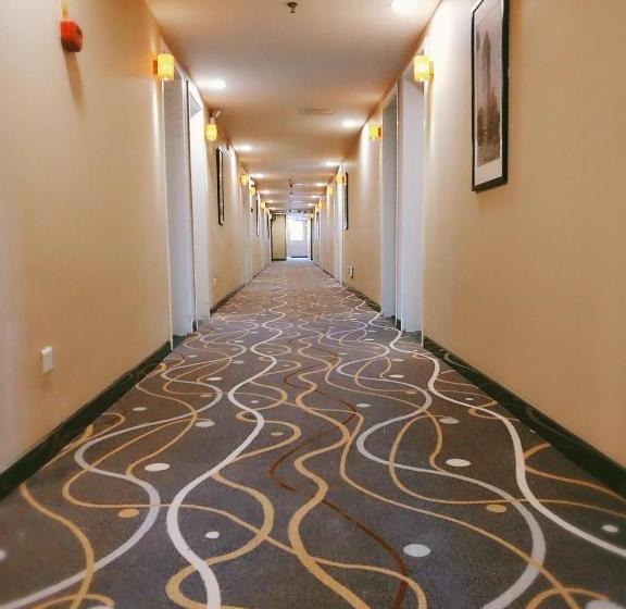 Hotell 7 Days Premium·guiyang South Baoshan Road