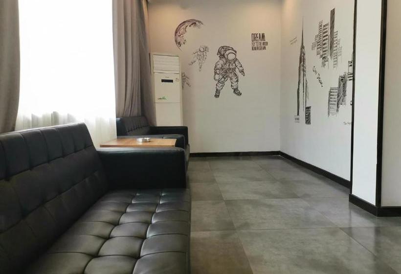 Hotell 7 Days Premium·guiyang South Baoshan Road