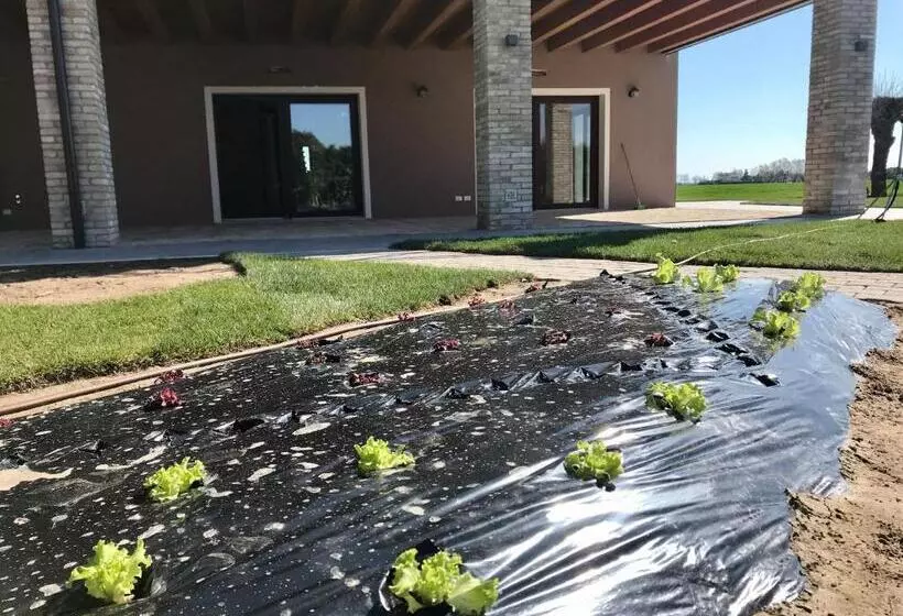 ホテル Agriturismo Casale Ai Prati