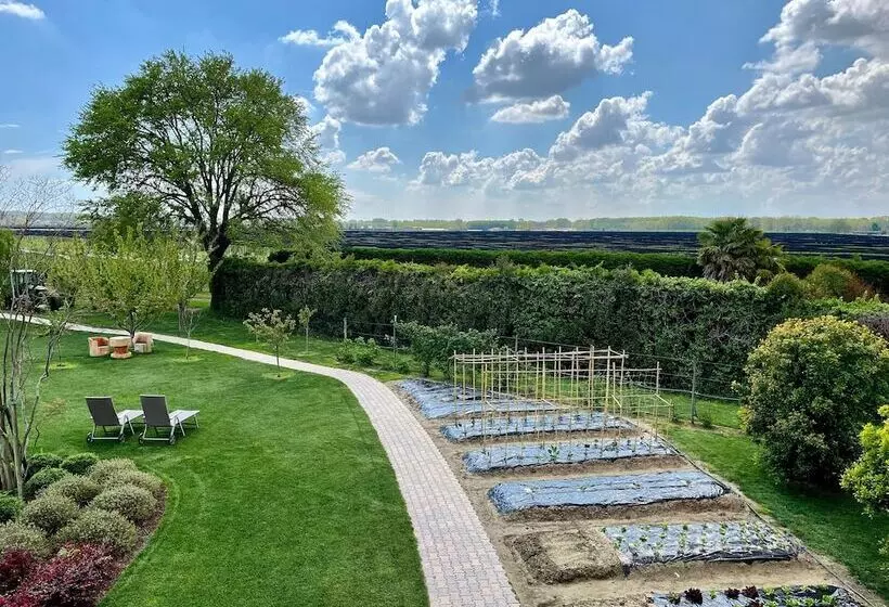 ホテル Agriturismo Casale Ai Prati