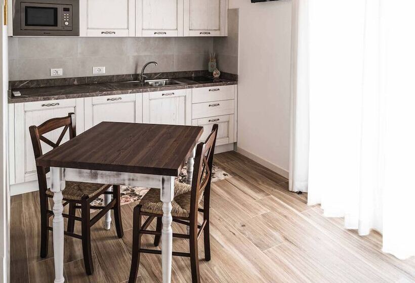 فندق Agriturismo Casale Ai Prati