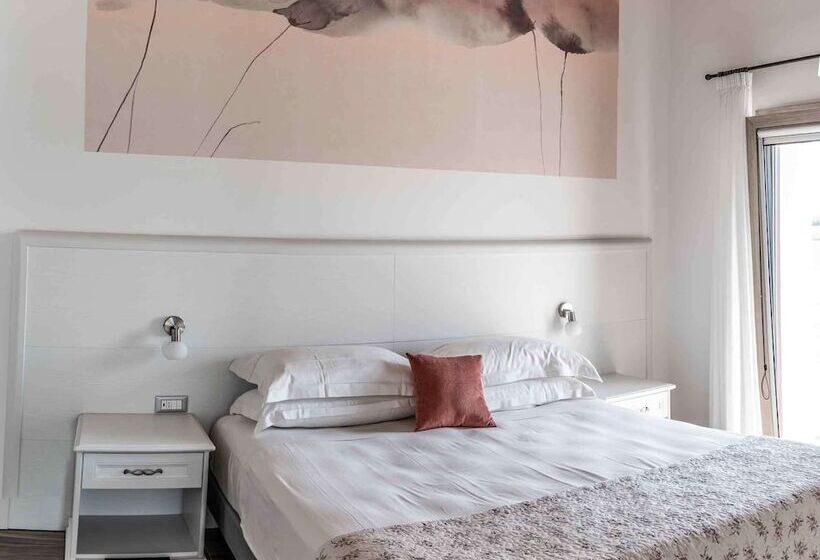 فندق Agriturismo Casale Ai Prati