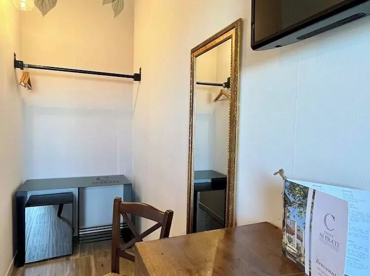 ホテル Agriturismo Casale Ai Prati