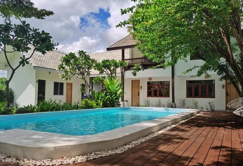 בית מלון כפרי Aono