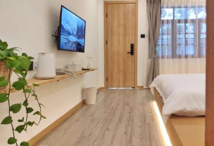 בית מלון כפרי Aono