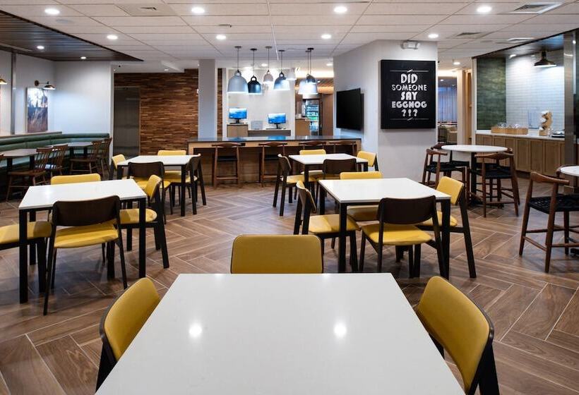 호텔 Fairfield Inn & Suites By Marriott Charlotte University Research Park