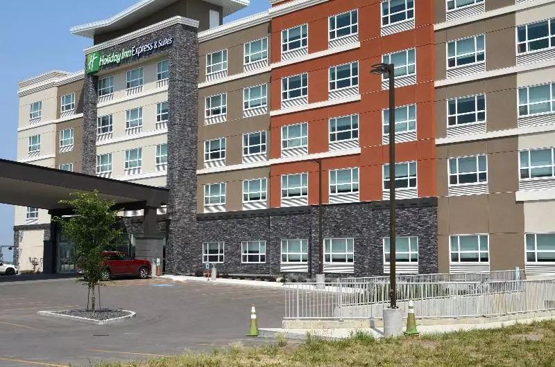 ホテル Holiday Inn Express & Suites   Edmonton Sw – Windermere, An Ihg