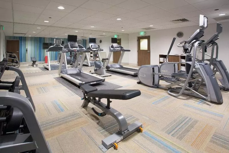 ホテル Holiday Inn Express & Suites   Edmonton Sw – Windermere, An Ihg