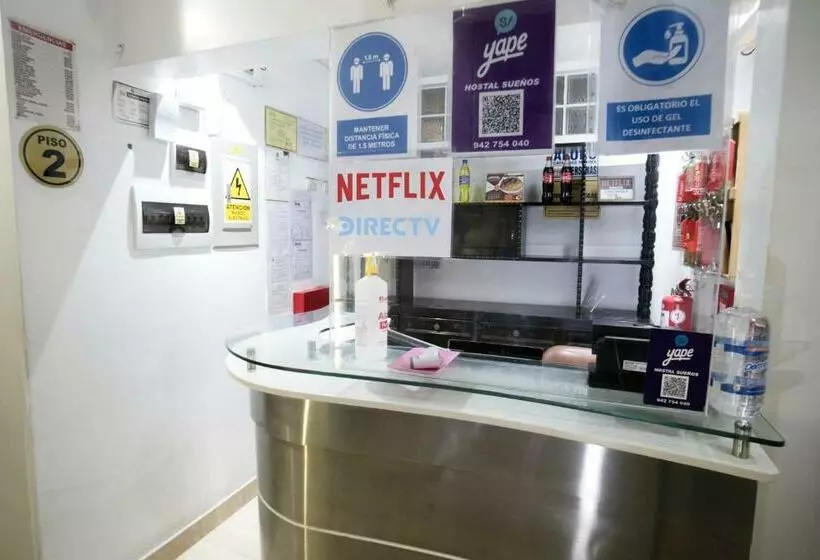 Hotel Hostal Sueños Breña