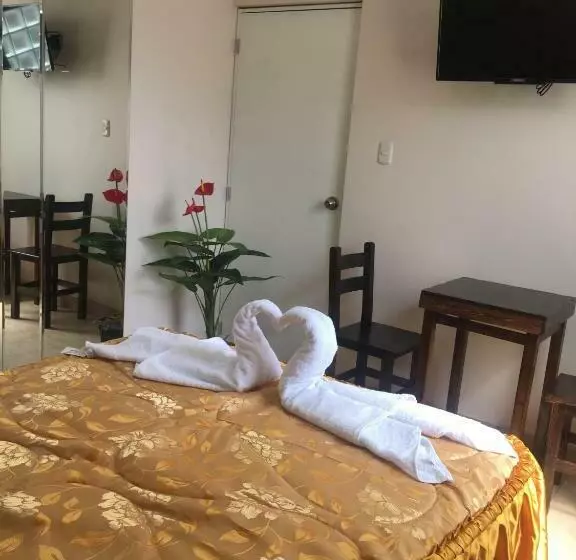 Hotel Hostal Sueños Breña