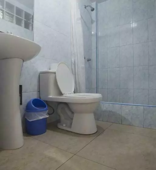 Hotel Hostal Sueños Breña