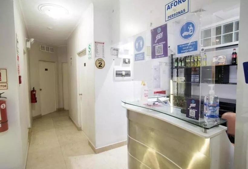 Hotel Hostal Sueños Breña