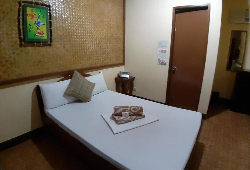 Hotel Jack S Dormitory