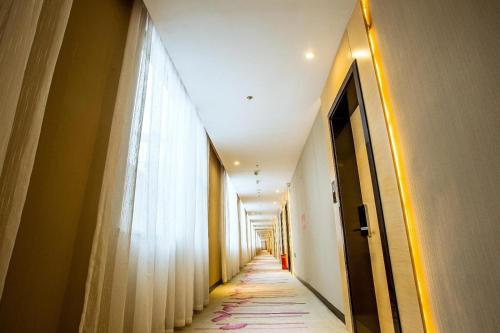 Lavande Hotels·guilin Wanfu Square