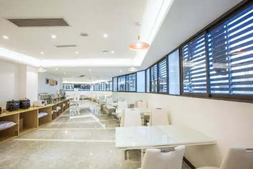 Lavande Hotels·guilin Wanfu Square