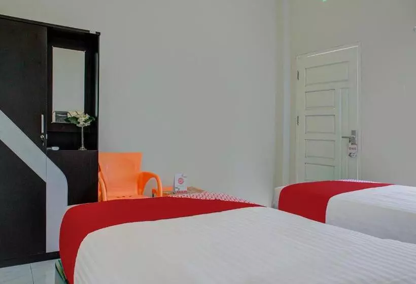 هتل Oyo 3266 Alifah Residence Syariah