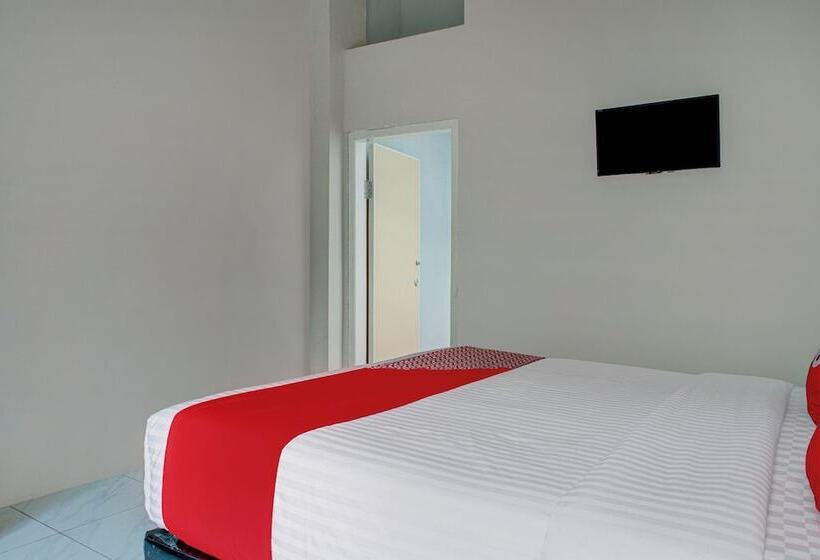 فندق Oyo 3266 Alifah Residence Syariah