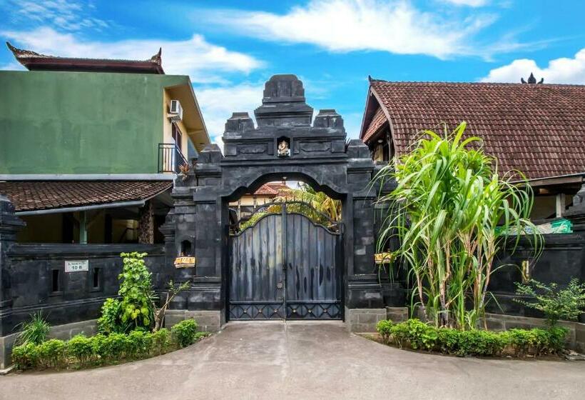 Отель Oyo 3488 Puri Mas Kawan