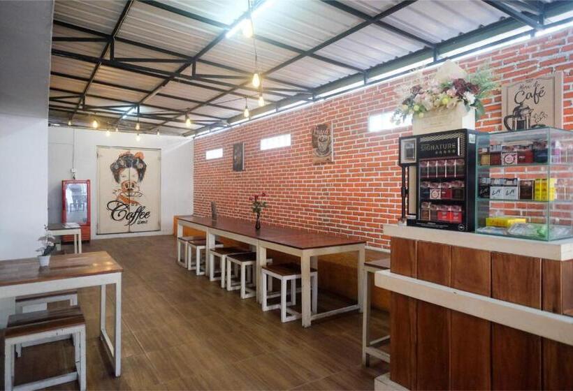 Red Orchid Hotel By Sajiwa