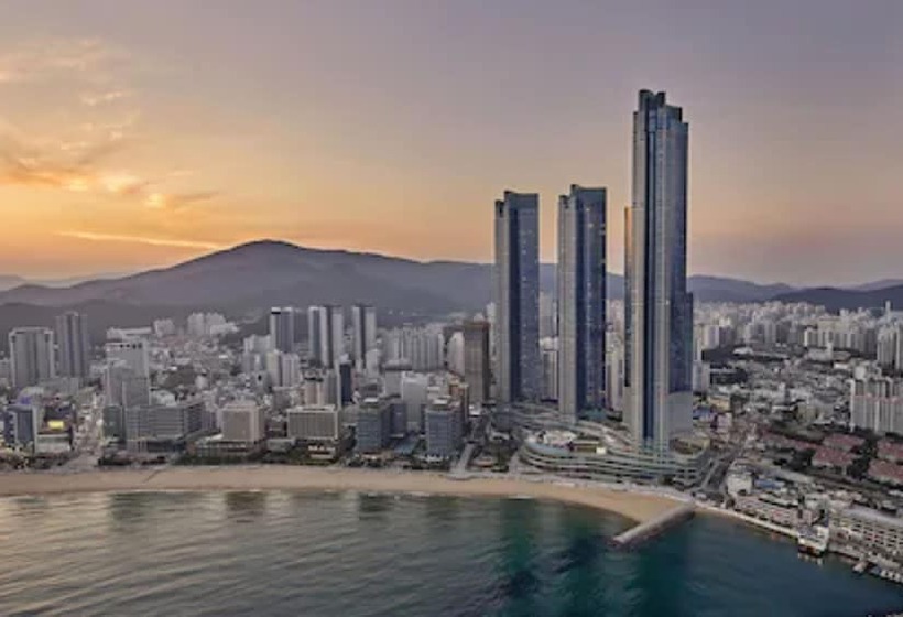 هتل Signiel Busan