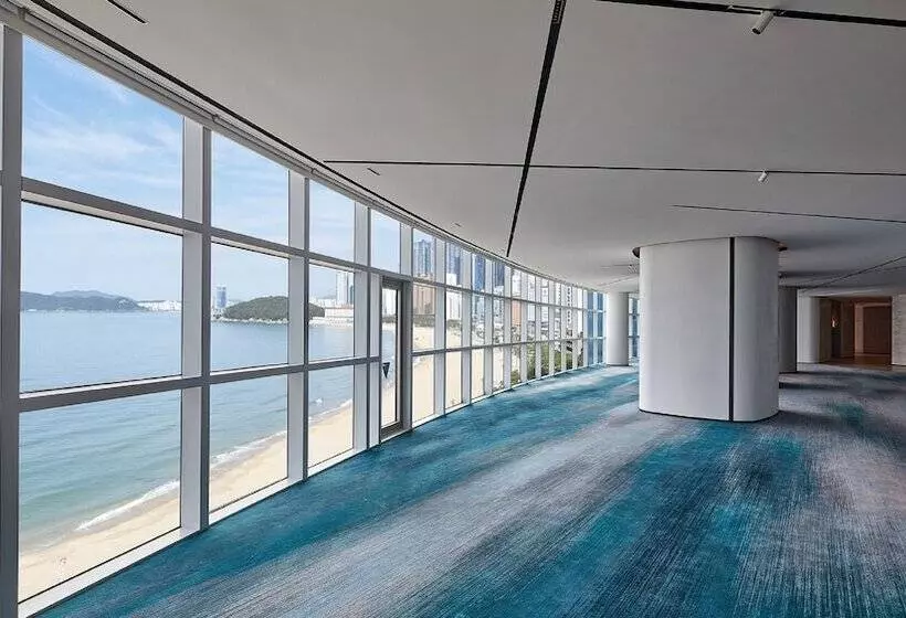 هتل Signiel Busan