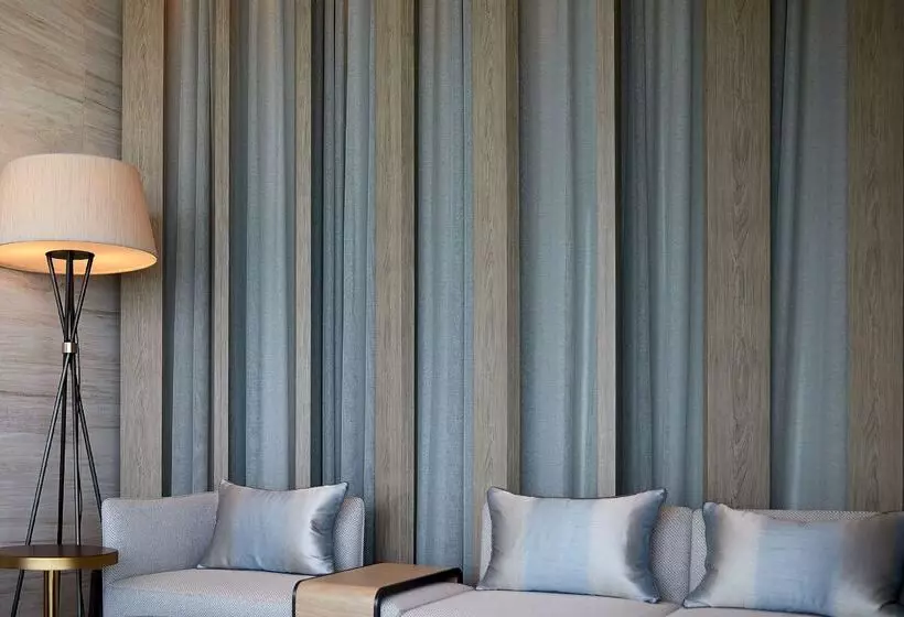 هتل Signiel Busan