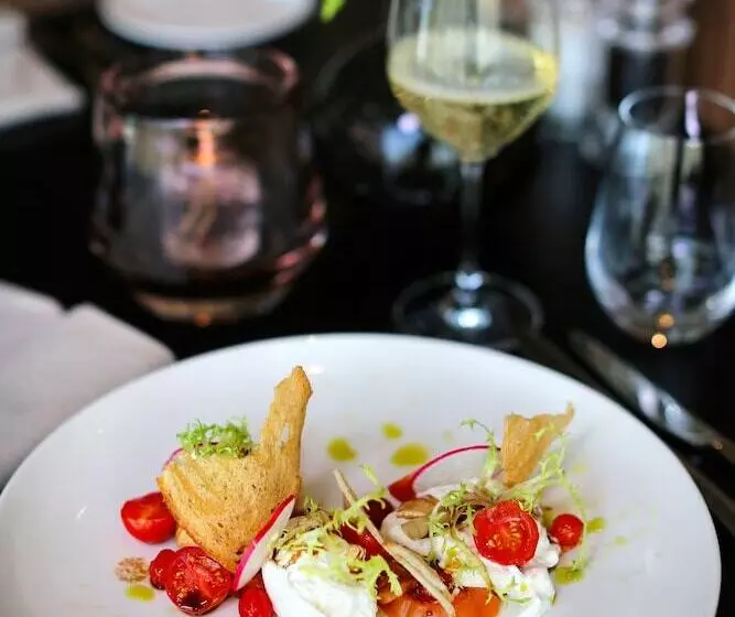 Van Der Valk Hotel Amsterdam Zuidas  Rai