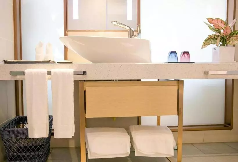 Lavande Hotels·shenzhen North Railway Station Longhua Bus Terminal