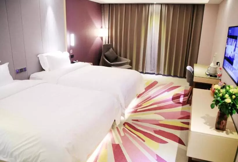 Lavande Hotels·shenzhen North Railway Station Longhua Bus Terminal