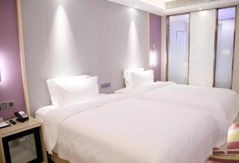 Lavande Hotels·shenzhen North Railway Station Longhua Bus Terminal