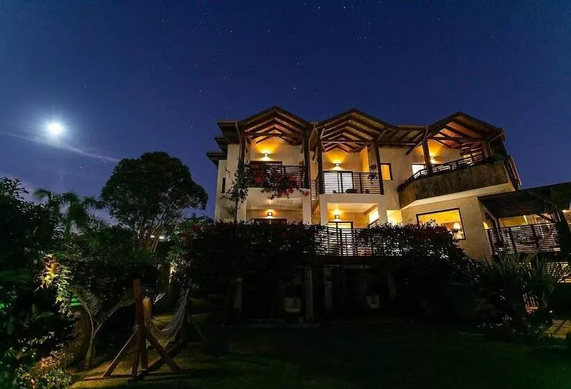 پانسیون Shiva Boutique Hotel   Praia Do Rosa