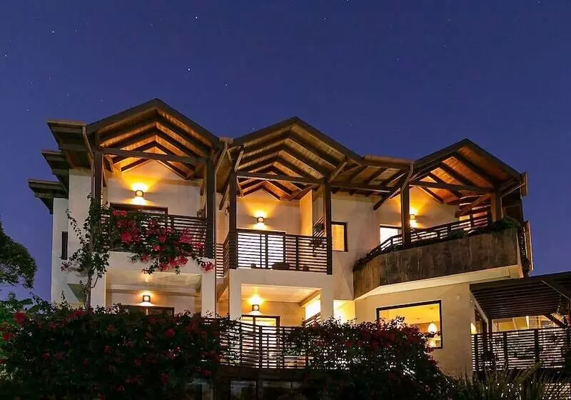 پانسیون Shiva Boutique Hotel   Praia Do Rosa