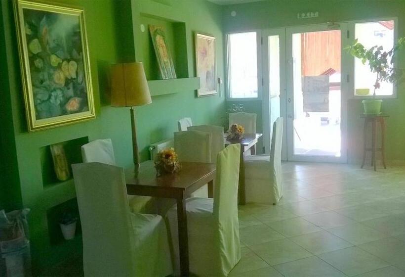 تختخواب و صبحانه Meridiana