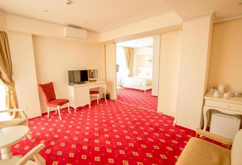 בית מלון כפרי Msr Port