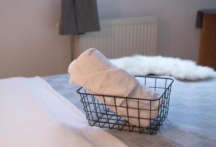 پانسیون Brunarica